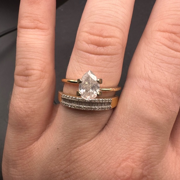 Natural 1ct pear shape diamond in solid 14k gold engagement ring display LOOSE - Picture 4 of 17